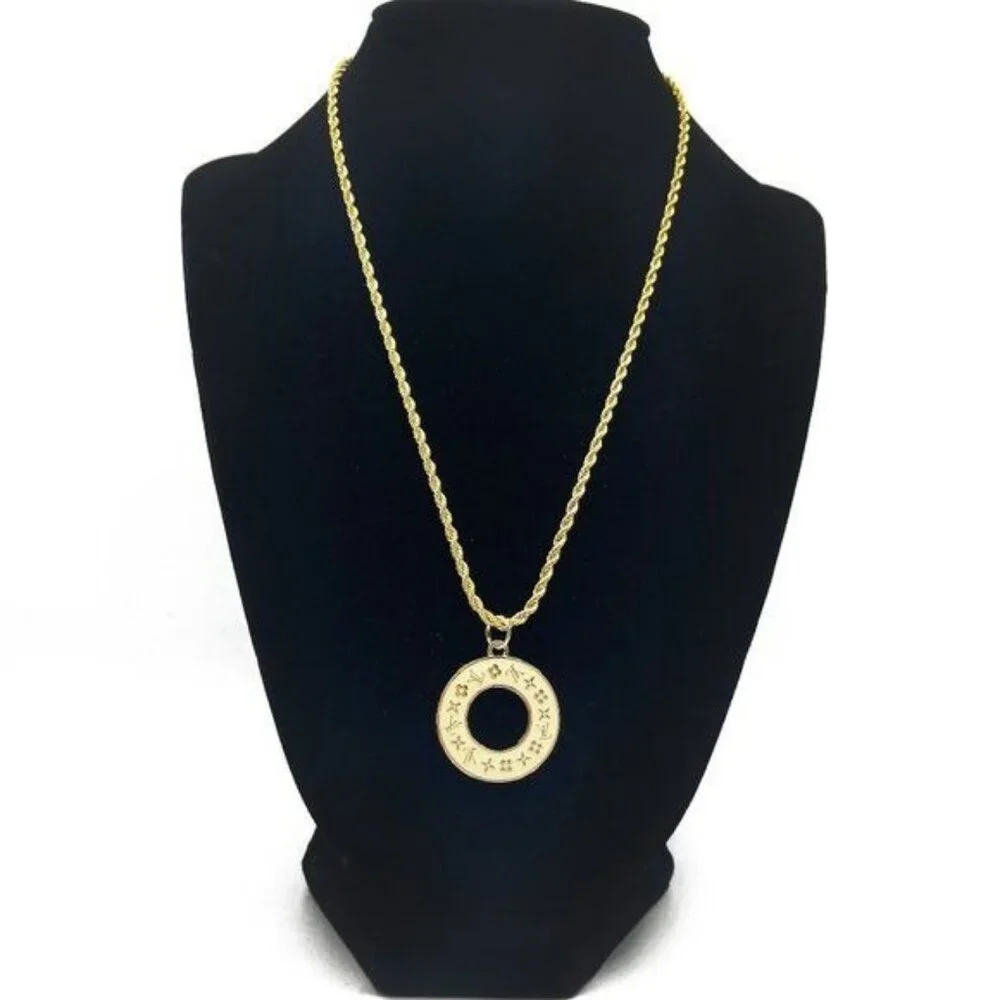 Authentic Louis Vuitton LV Charm Round Pendant White Necklace Gold Plated Chain - Picture 3 of 9